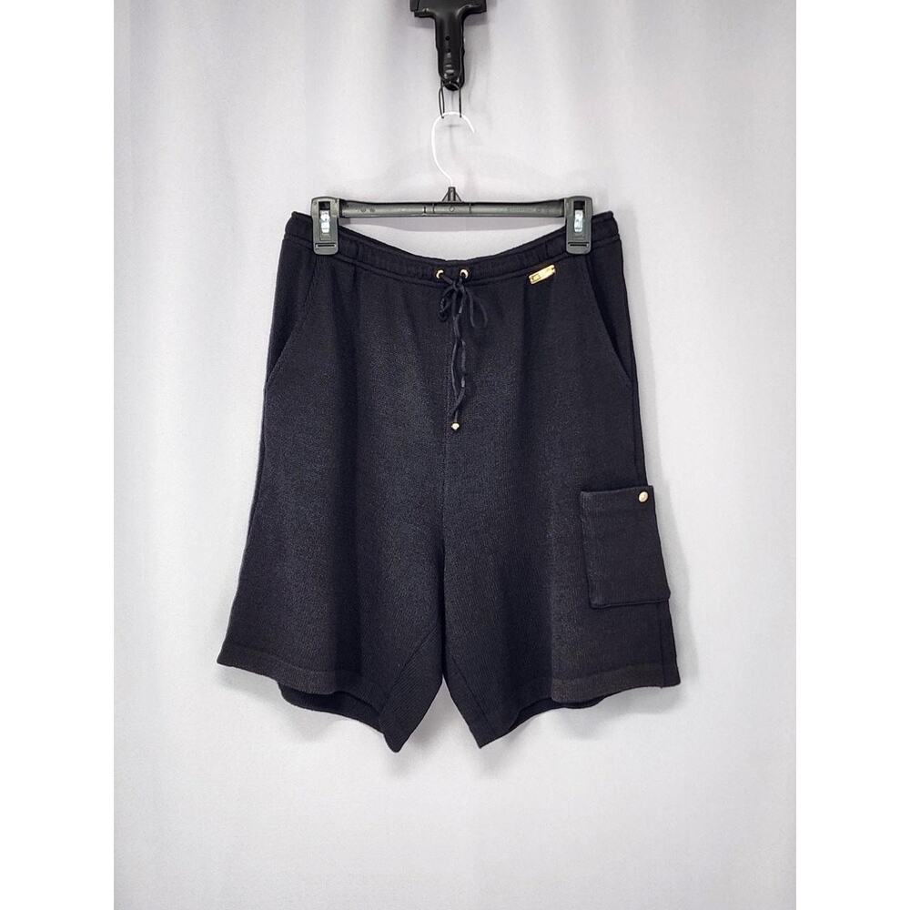 Vintage St John Sport Shorts Womens Medium Black Knit Cargo Made USA Liquid Knit